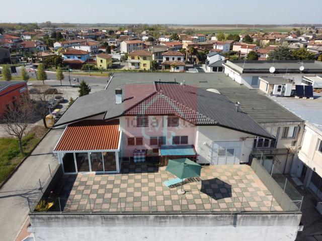 Appartamento in vendita a Muzzana Del Turgnano, Friuli-Venezia Giulia