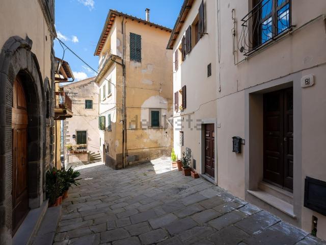 Appartamento in vendita a Cortona, Toscana