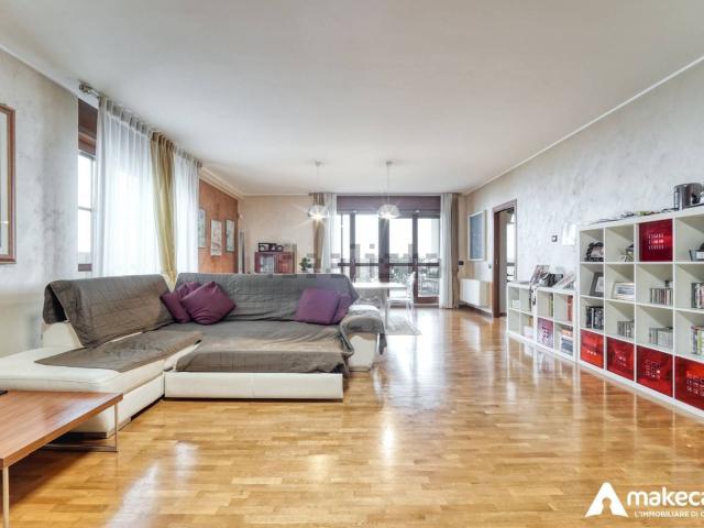 Appartamento in vendita a Melegnano, Milano