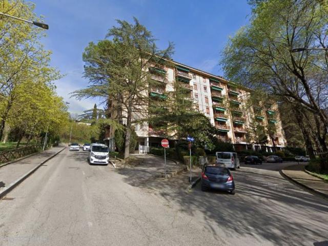 Appartamento in vendita a Perugia, Madonna Alta