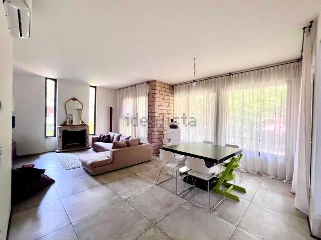 Appartamento in vendita a Nord-Ovest, Brenzone
