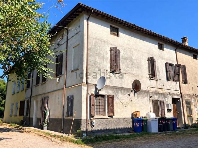 Appartamento in vendita a Novi di Modena, Modena