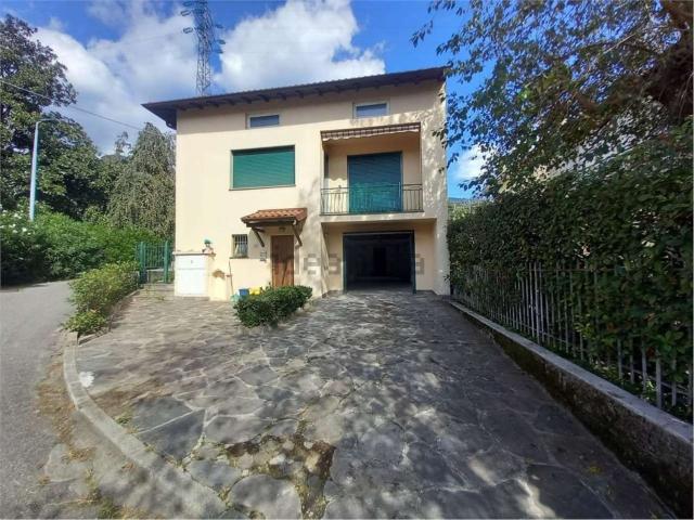 Appartamento in vendita a Corte, Calolziocorte