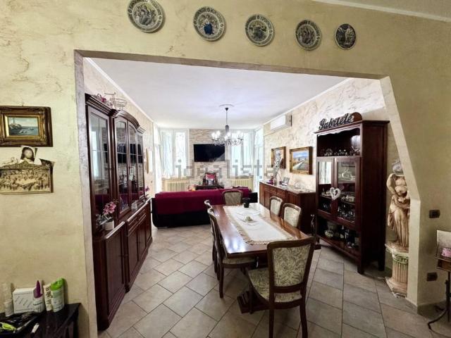 Appartamento in vendita a Sissa Trecasali, San Quirico Trecasali