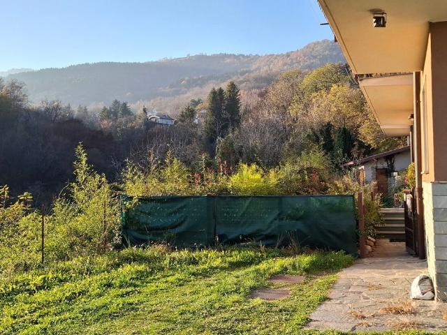 Appartamento in vendita a Sormano, Lombardia
