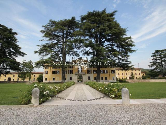 Appartamento in vendita a Domegliara, Sant'ambrogio Di