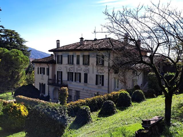 Attico in vendita a Zona Ovest, Brescia
