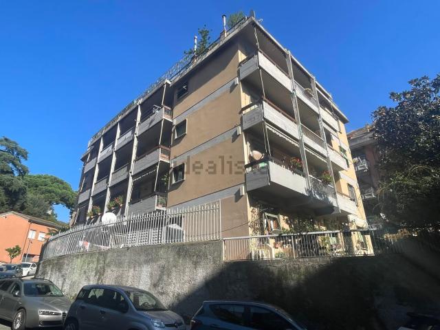 Appartamento in vendita a Ponente, Serra Riccò