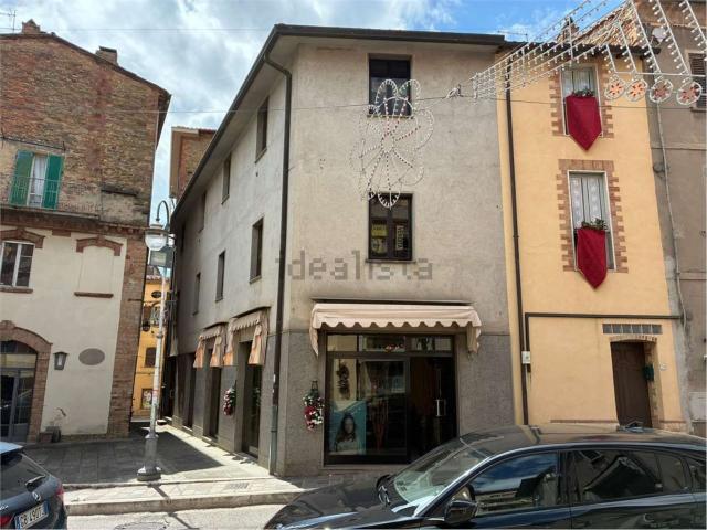 Appartamento in vendita a Magione, Perugia