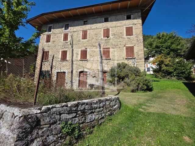 Appartamento in vendita a Appennino Reggiano, Re