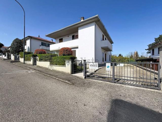 Appartamento in vendita a Dozza, Bologna