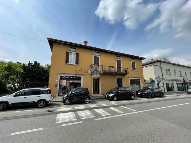 Appartamento in vendita a Almè, Bergamo