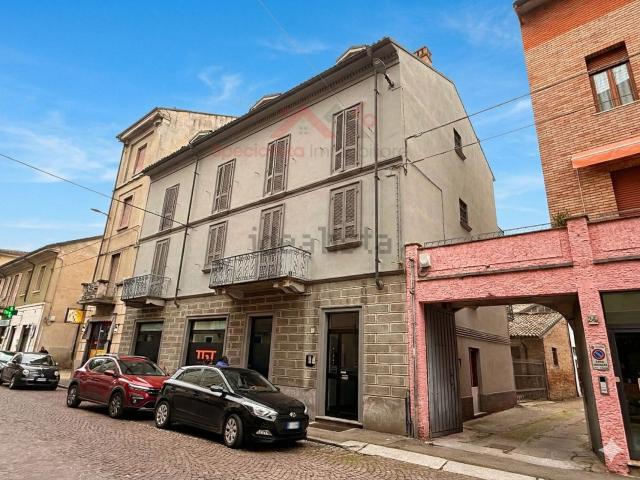 Appartamento in vendita a La Colombara, Voghera