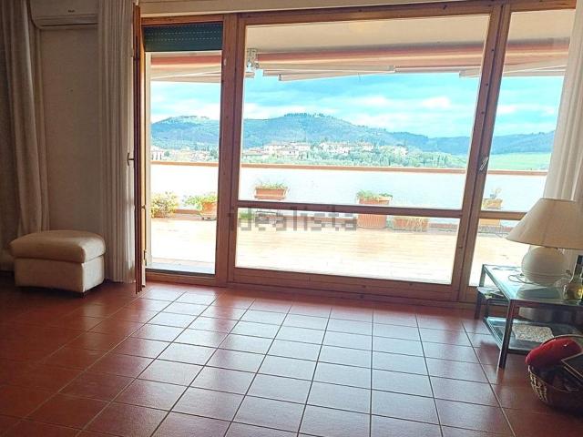 Appartamento in vendita a La Serra, Carmignano