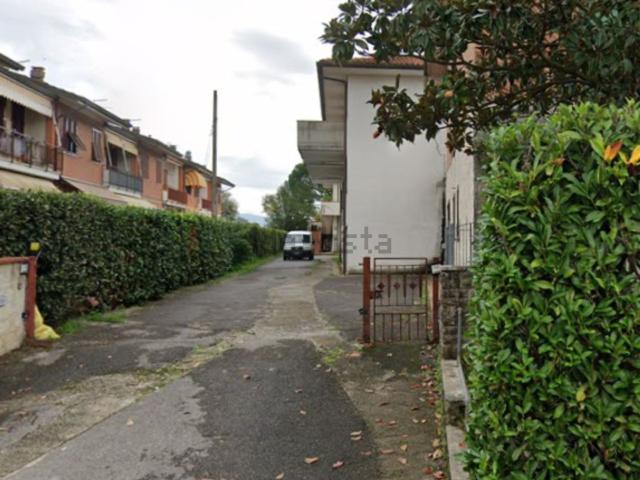 Appartamento in vendita a Montevettolini, Toscana