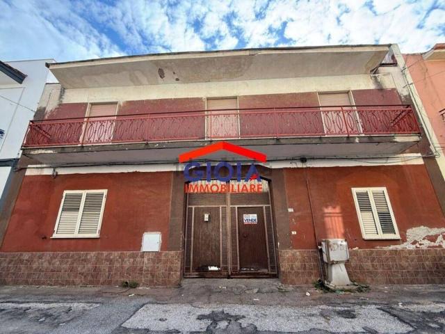 Appartamento in vendita a Mondragone, Campania