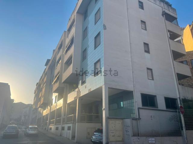 Attico in vendita a Cappuccini, Sassari