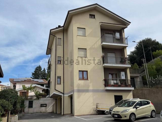 Appartamento in vendita a Rogliano, Cosenza