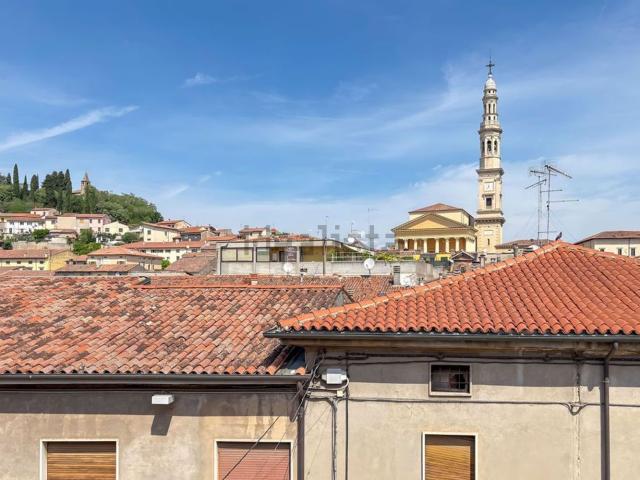 Appartamento in vendita a Monteforte D'alpone, Veneto
