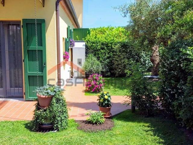 Appartamento in vendita a Villaggio 1° maggio, Rimini
