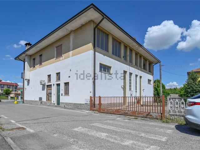 Appartamento in vendita a Isso, Lombardia