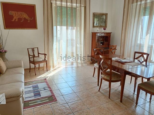 Appartamento in vendita a Cappuccini, Viterbo