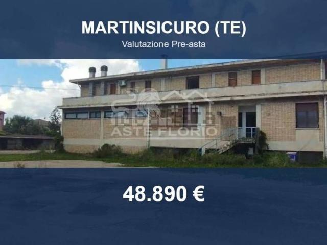 Appartamento in vendita a Unione dei Comuni della Val Vibrata, Martinsicuro