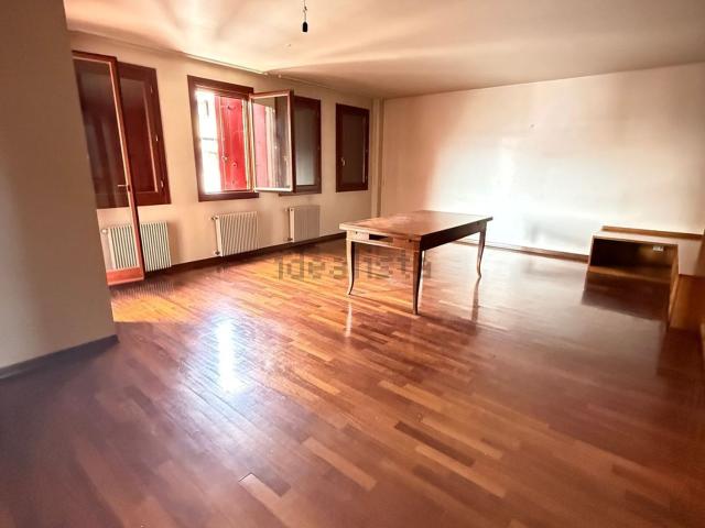 Appartamento in vendita a Monticella, Conegliano