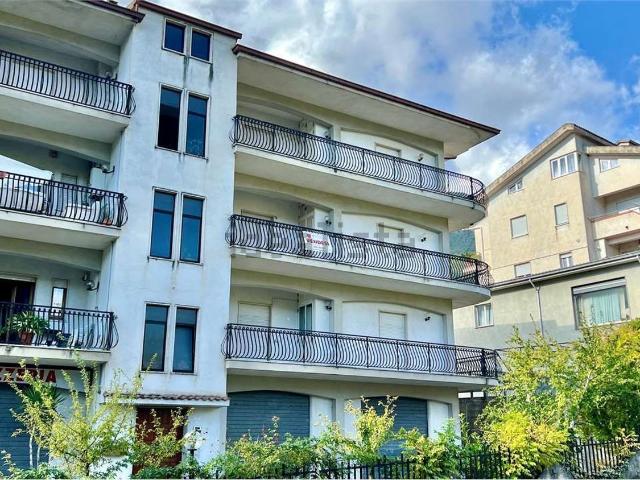 Appartamento in vendita a Calabria, Cosenza