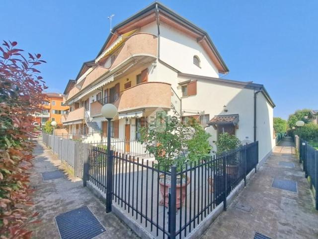 Appartamento in vendita a Cassano D'adda, Lombardia