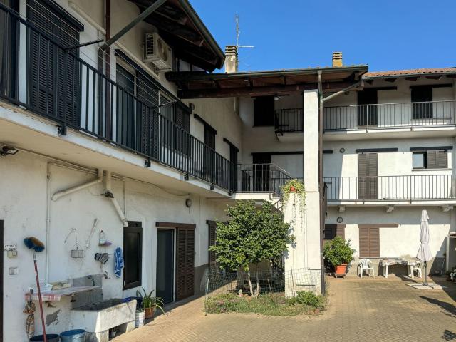 Appartamento in vendita a Piemonte, Novara
