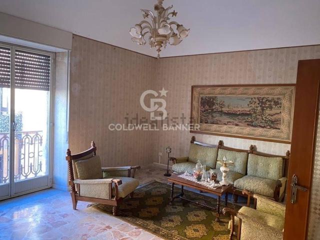 Appartamento in vendita a Catenanuova, Enna