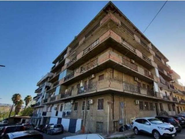 Appartamento in vendita a Gallina, Reggio di Calabria