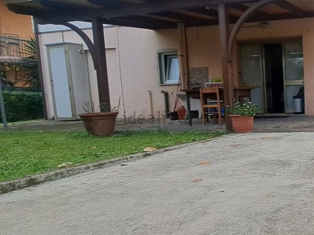 Appartamento in vendita a Villa Fastiggi, Marche