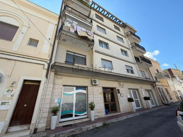 Appartamento in vendita a Crispiano, Taranto