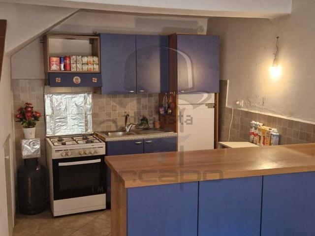 Appartamento in vendita a Carrara, Toscana