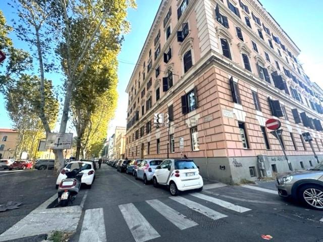 Appartamento in vendita a Municipio Roma I, Roma Capitale