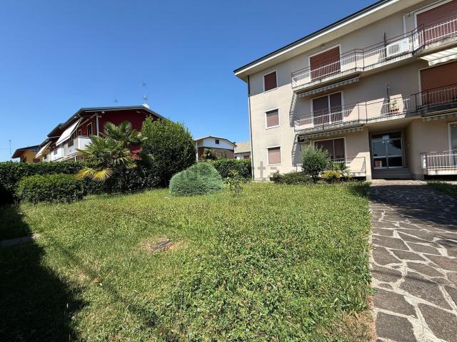 Appartamento in vendita a Comun Nuovo, Bergamo