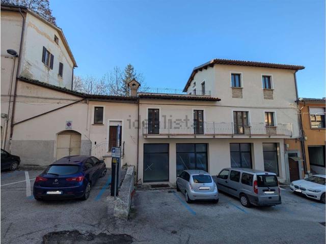 Appartamento in vendita a Marche, Macerata