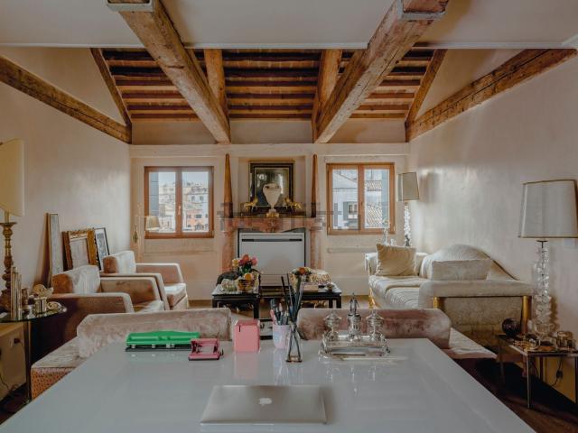 Attico in vendita a Dorsoduro, Venezia