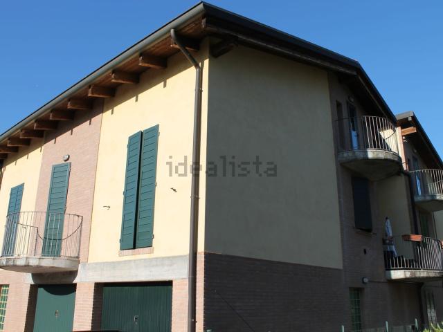 Appartamento in vendita a Traversetolo, Reggio Emilia