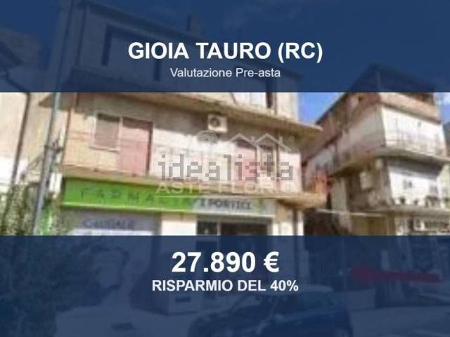 Appartamento in vendita a Calabria, Reggio Calabria
