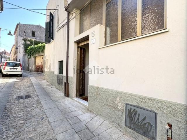Appartamento in vendita a Santu Predu/San Pietro, Nuoro