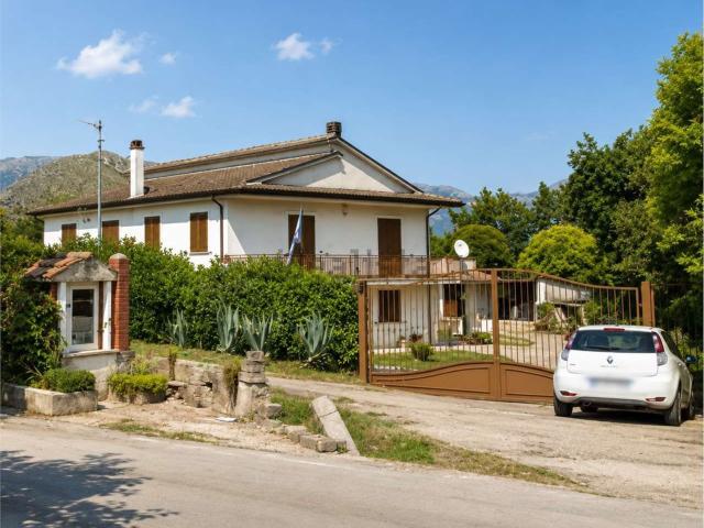 Appartamento in vendita a Cassino, Lazio