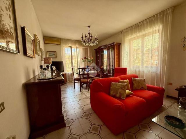 Appartamento in vendita a Gubbio, Umbria