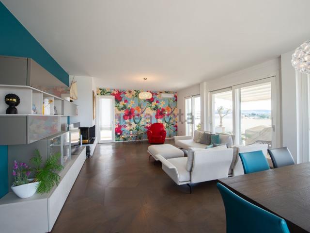 Attico in vendita a Corea, Cala Di Volpe