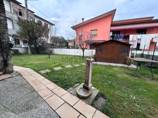 Appartamento in vendita a Cascine di Buti, Buti
