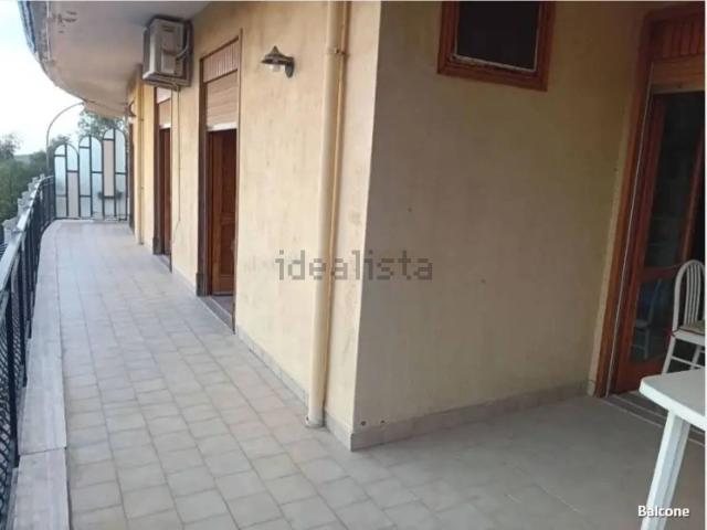 Appartamento in vendita a Santa Lucia Di, Messina