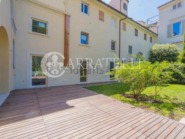 Appartamento in vendita a Firenze