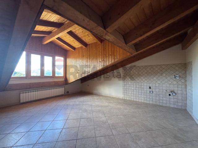 Appartamento in vendita a Pietramelara, Campania